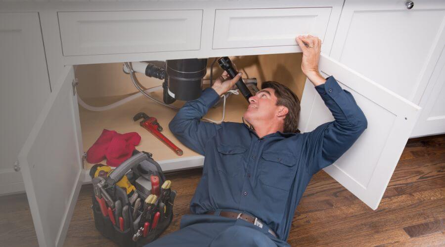 Expert burst pipe repair services in Cyril, OK